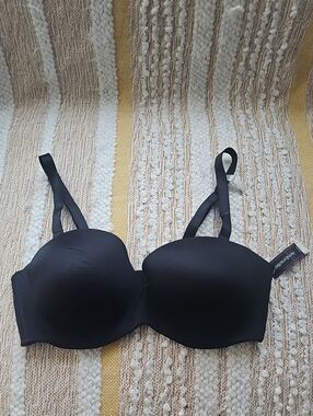Ambrielle Black Molded Convertible Bra